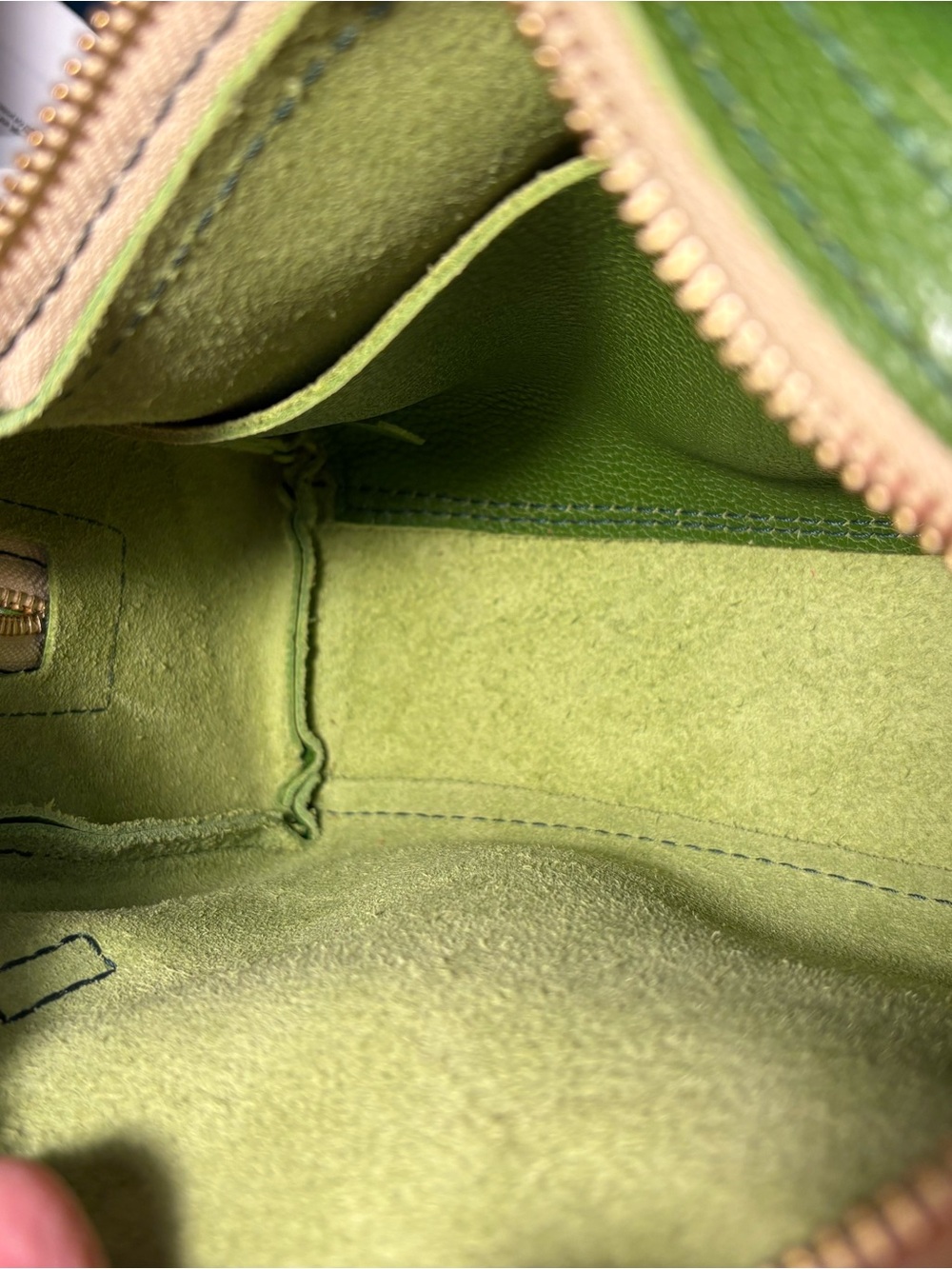 Portland Leather Goods | Small Sloan Bag | Mantis - Picture 11 of 13